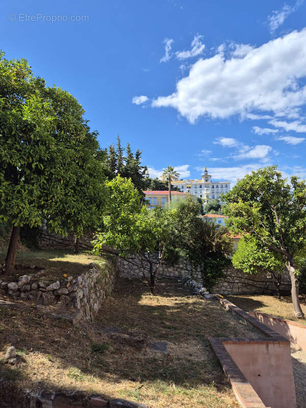 Appartement à MENTON