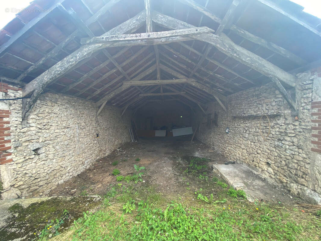 Maison à BAGAT-EN-QUERCY
