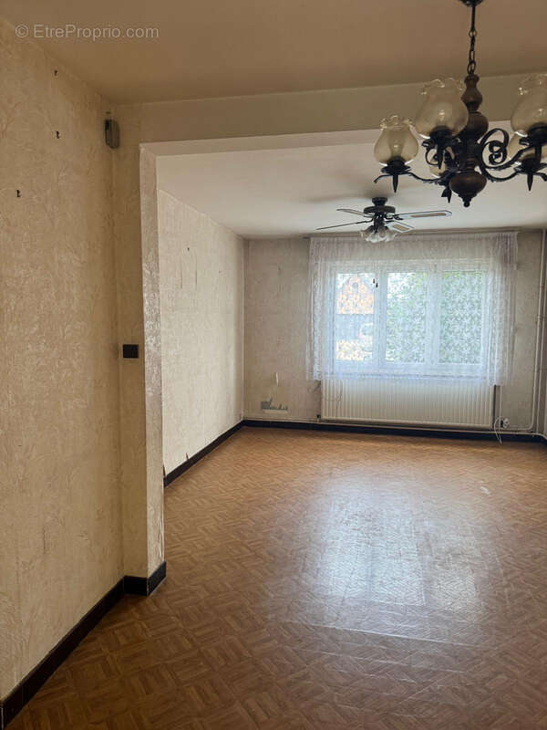 Maison à ERQUINGHEM-LYS