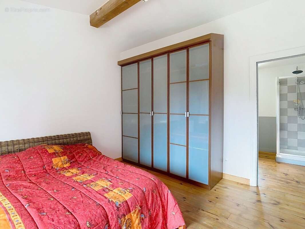 Maison à LISLE-SUR-TARN