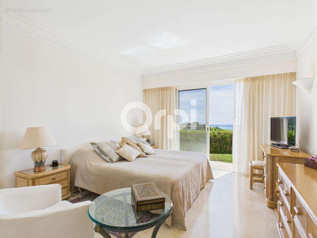 Maison à MANDELIEU-LA-NAPOULE