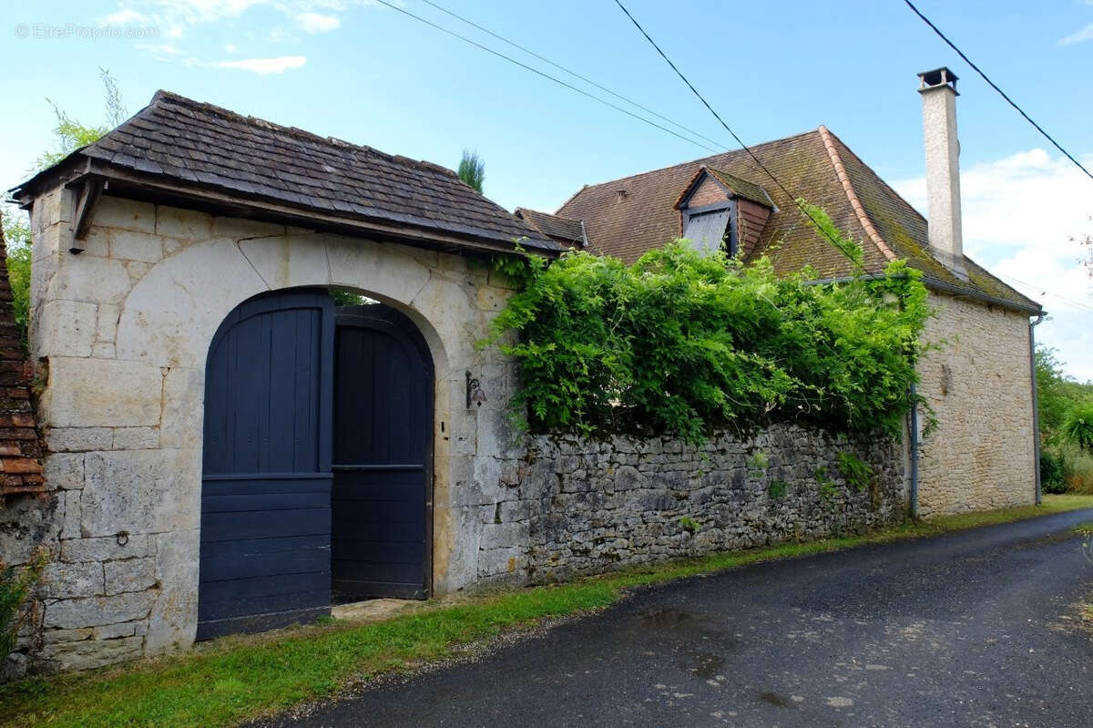 Maison à CAZILLAC