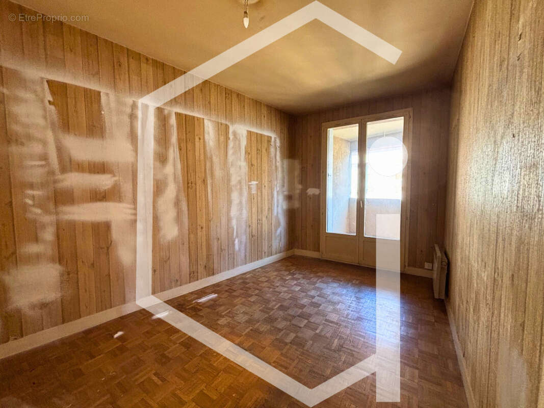 Appartement à COSNE-COURS-SUR-LOIRE