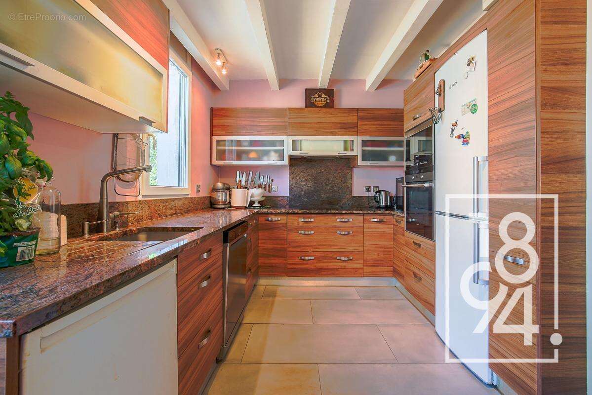 Maison à MARSEILLE-4E