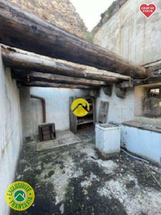 Maison à SAINT-FLOUR