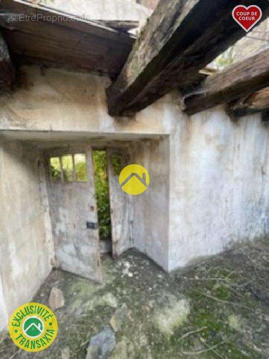 Maison à SAINT-FLOUR