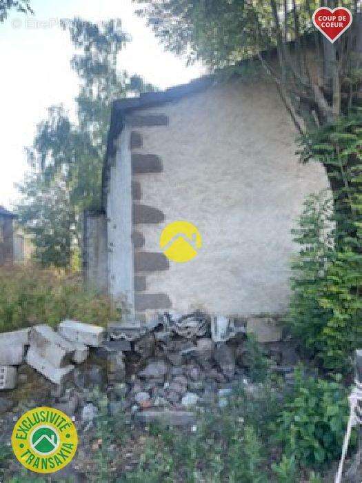 Maison à SAINT-FLOUR