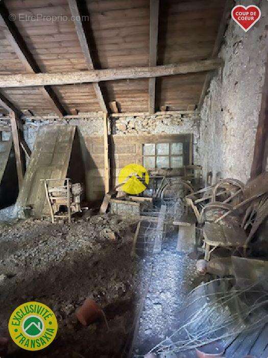 Maison à SAINT-FLOUR