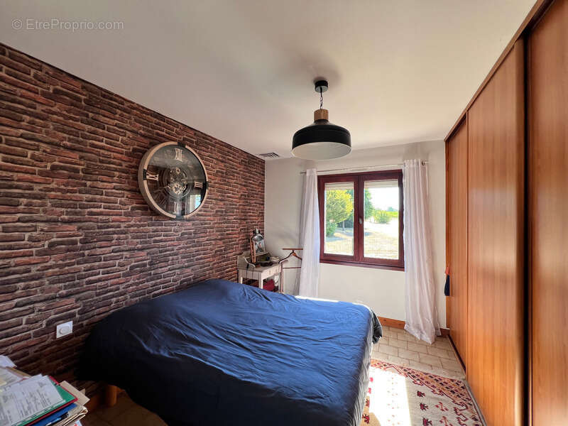 Maison à LOUZAC-SAINT-ANDRE