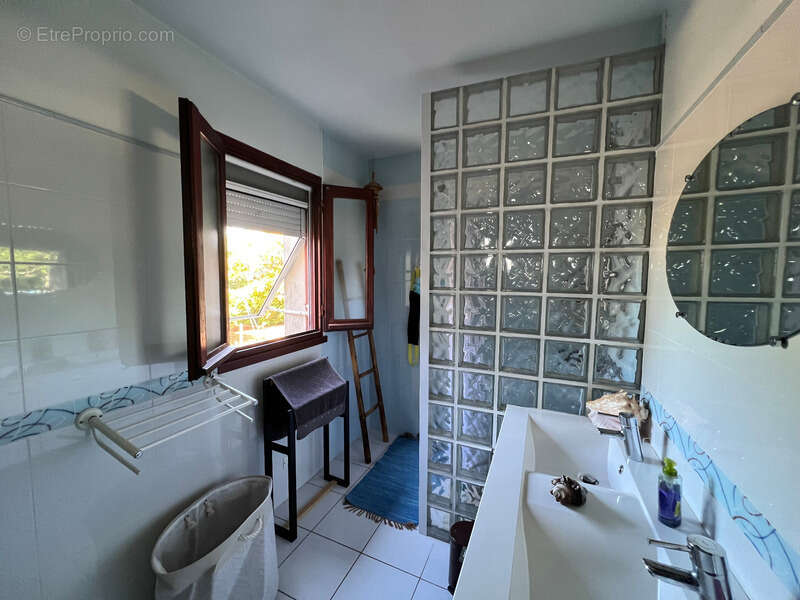 Maison à LOUZAC-SAINT-ANDRE