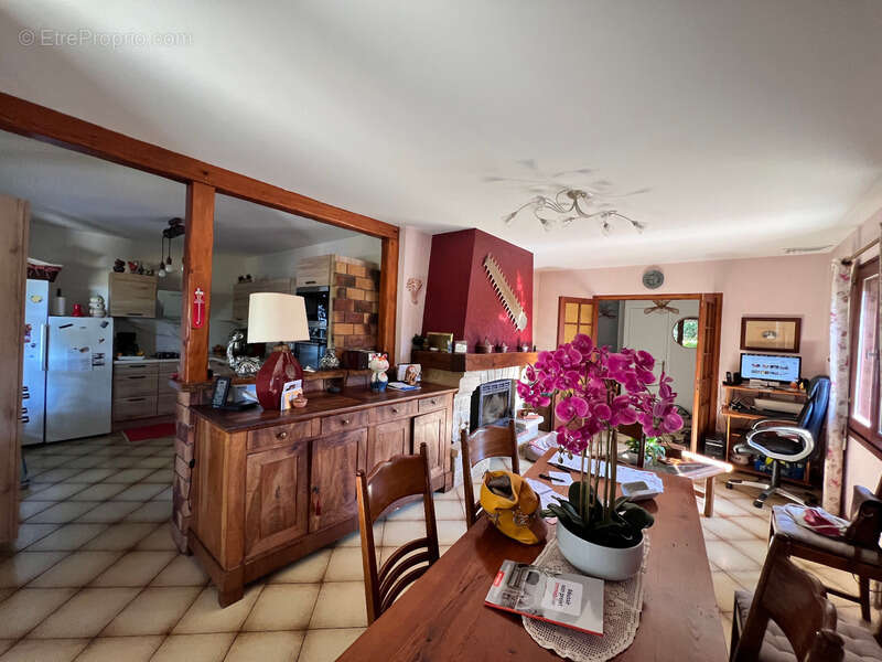 Maison à LOUZAC-SAINT-ANDRE