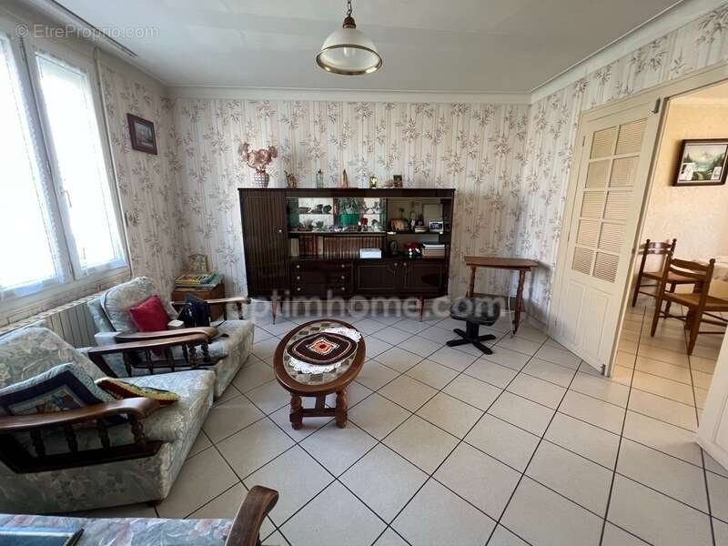 Maison à LE LONGERON