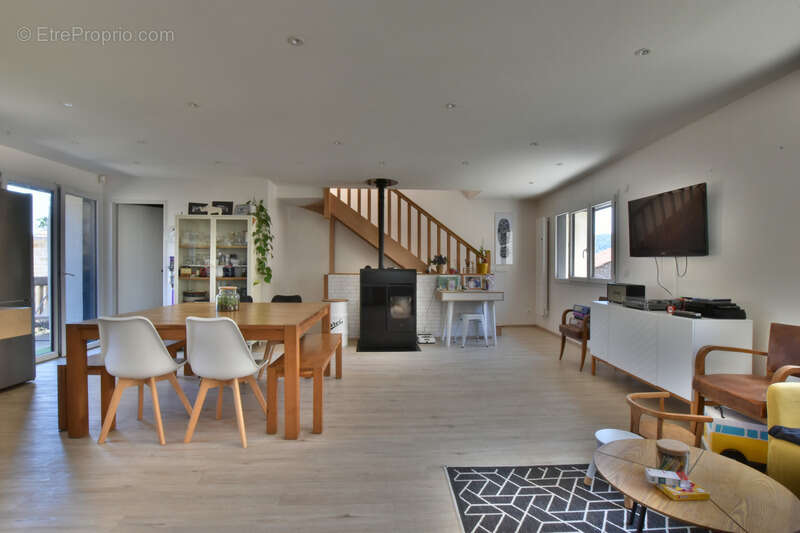 Maison à NUITS-SAINT-GEORGES