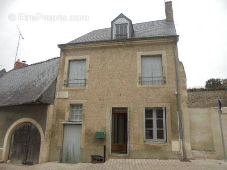 Maison à SAINT-CHRISTOPHE-SUR-LE-NAIS