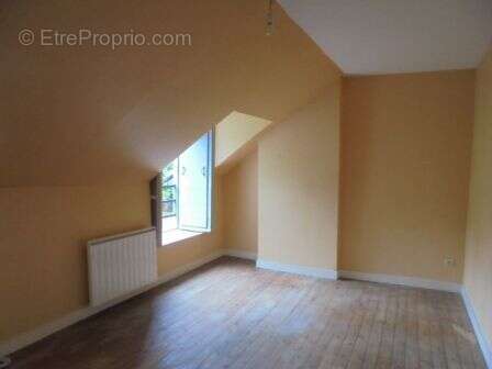 Maison à SAINT-CHRISTOPHE-SUR-LE-NAIS