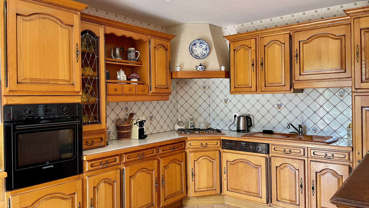 Maison à GROSSOEUVRE