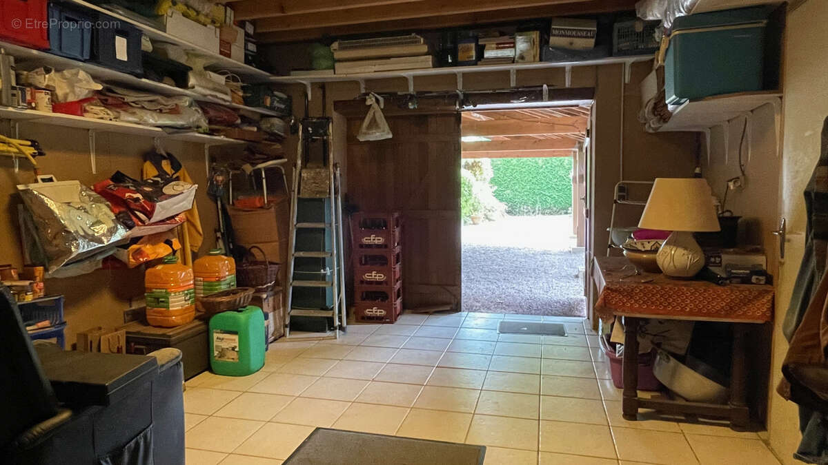 Maison à GROSSOEUVRE