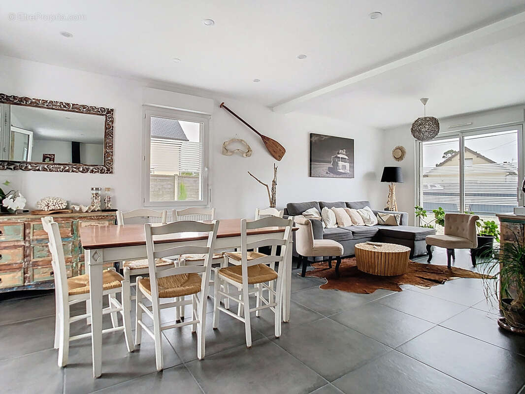 Maison à SAINT-GERMAIN-SUR-AY