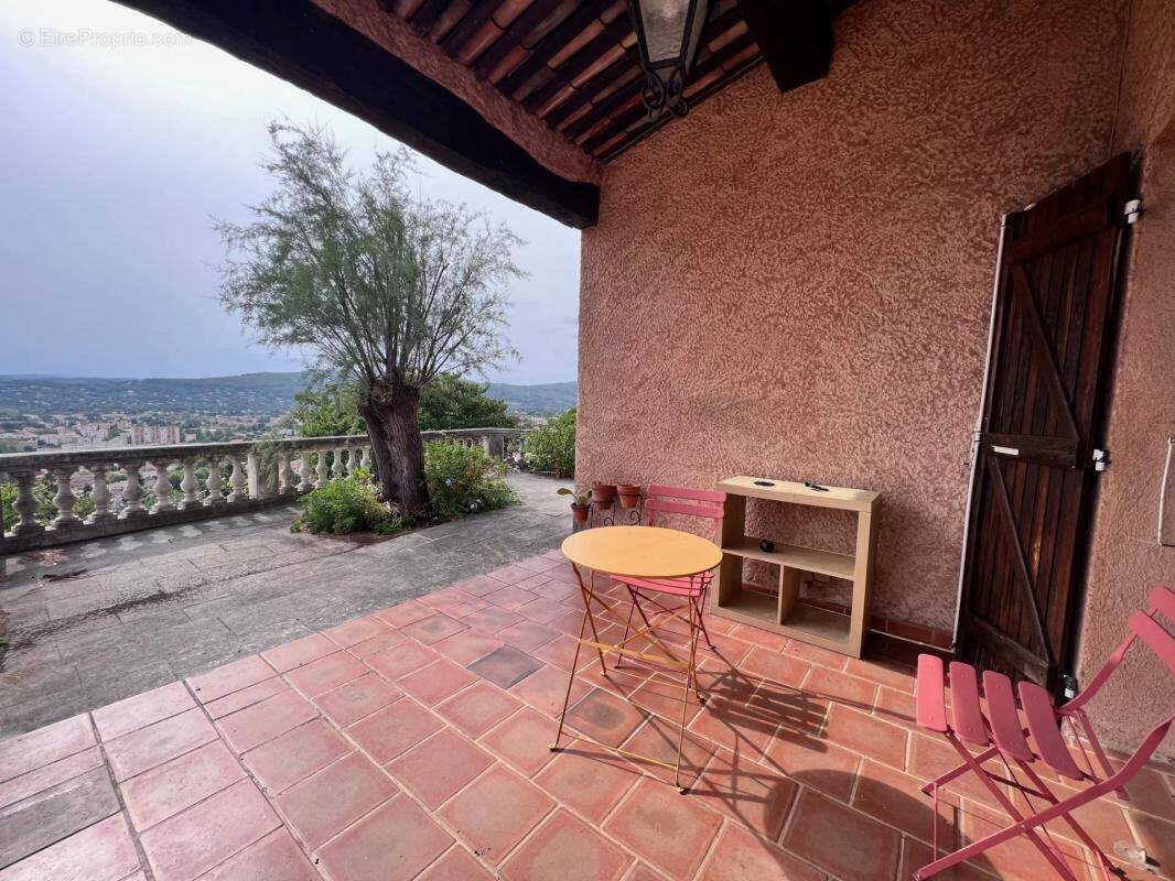 Maison à DRAGUIGNAN