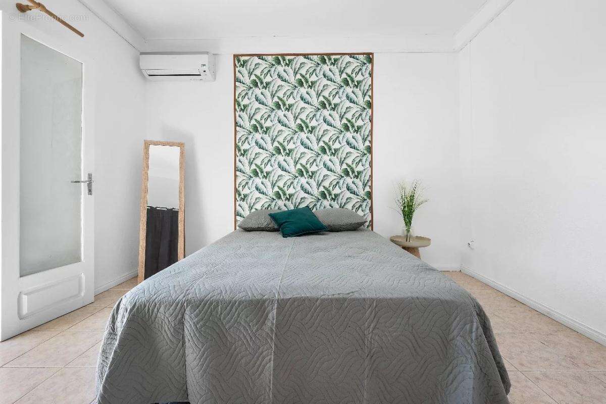 Maison à SAINTE-SUZANNE