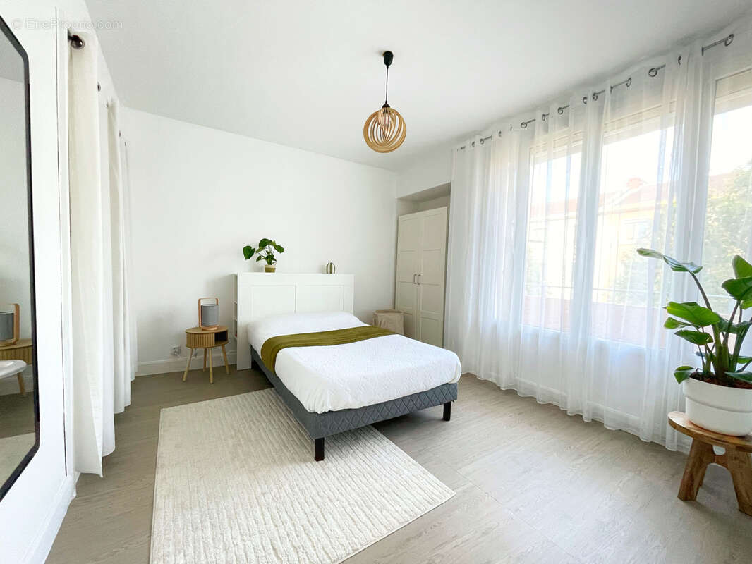 Appartement à GIVORS