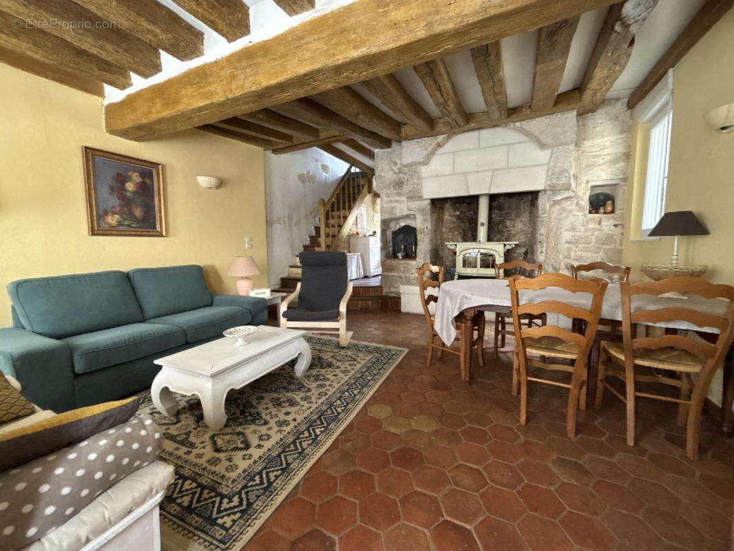 Maison à AVERNES-SOUS-EXMES