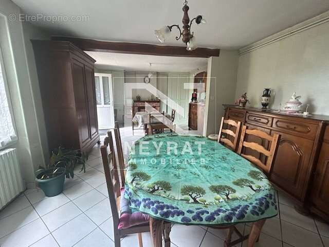 Maison à PIERREFITTE-SUR-LOIRE