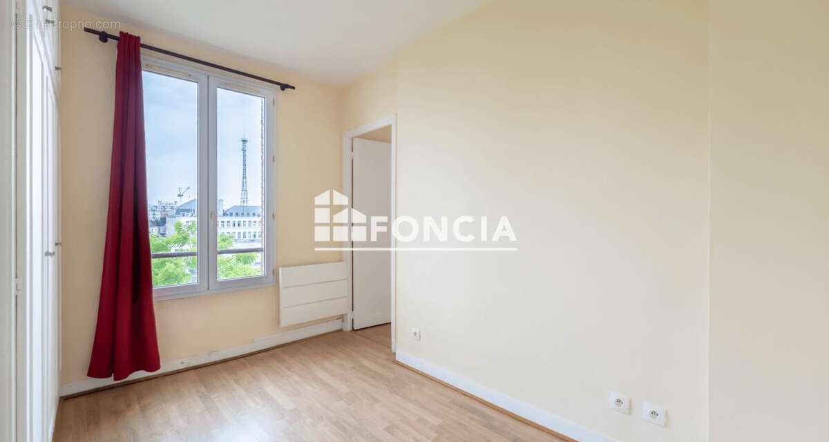 Appartement à PARIS-20E