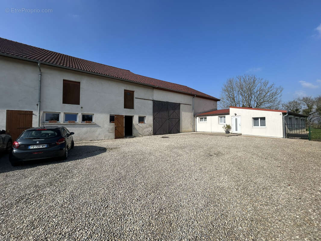 Maison à VERNEVILLE