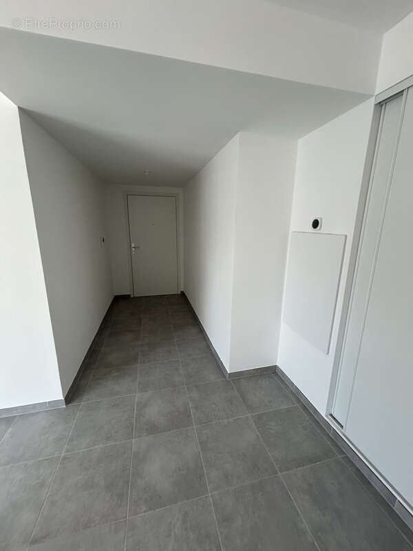 Appartement à NORROY-LE-VENEUR