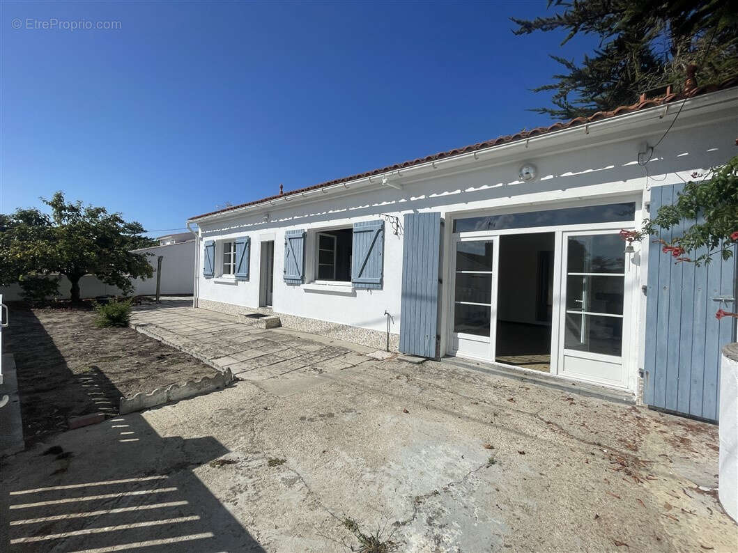 Maison à L&#039;EPINE