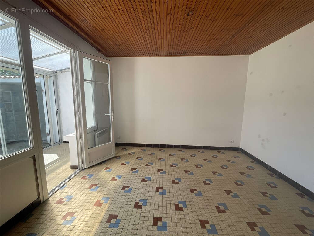 Maison à L&#039;EPINE