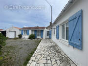 Maison à L&#039;EPINE