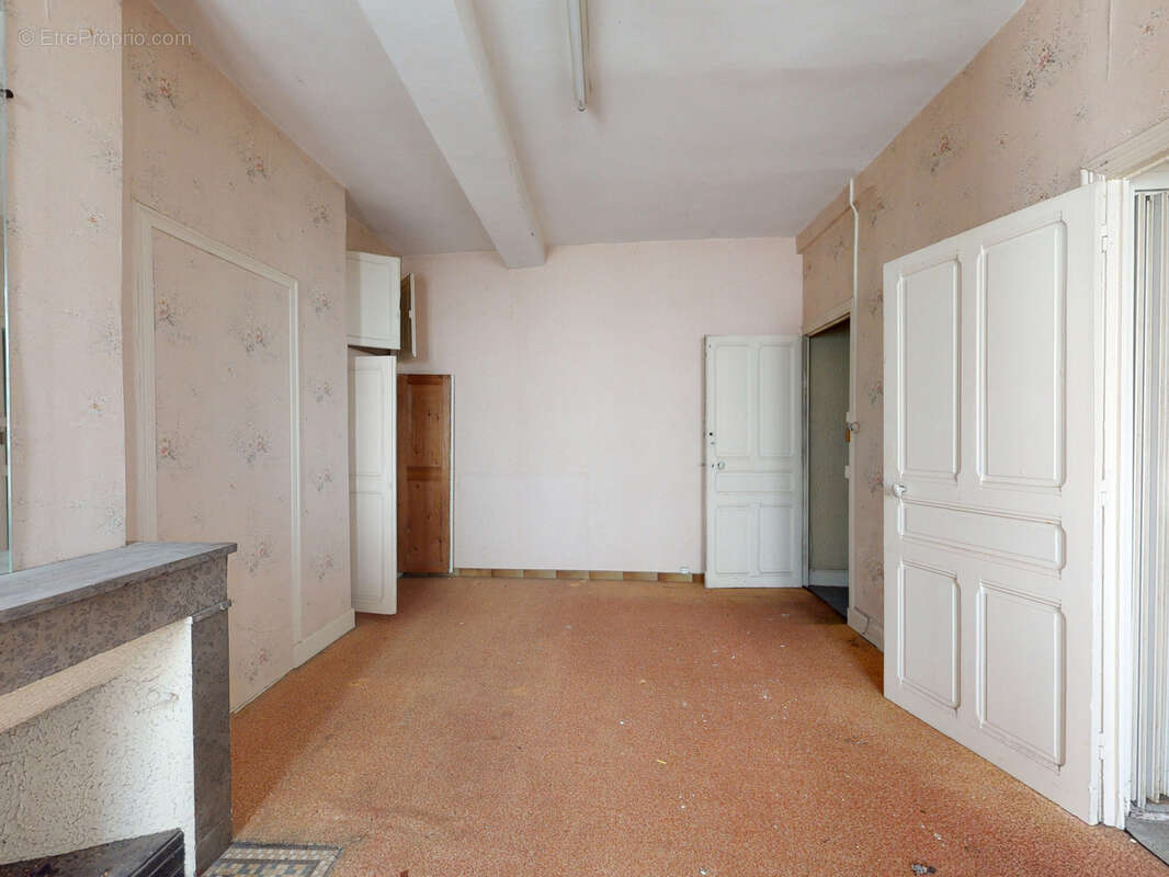 Appartement à PRIVAS