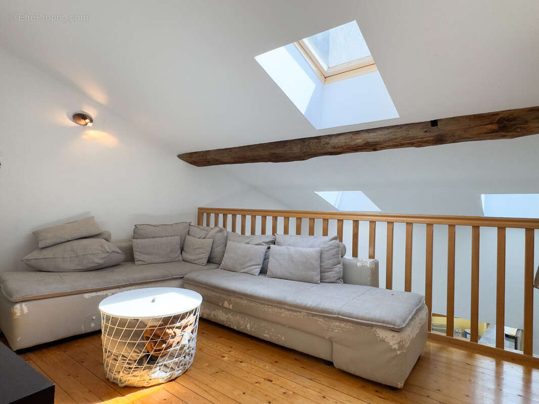 Commerce à VERNOUX-EN-VIVARAIS