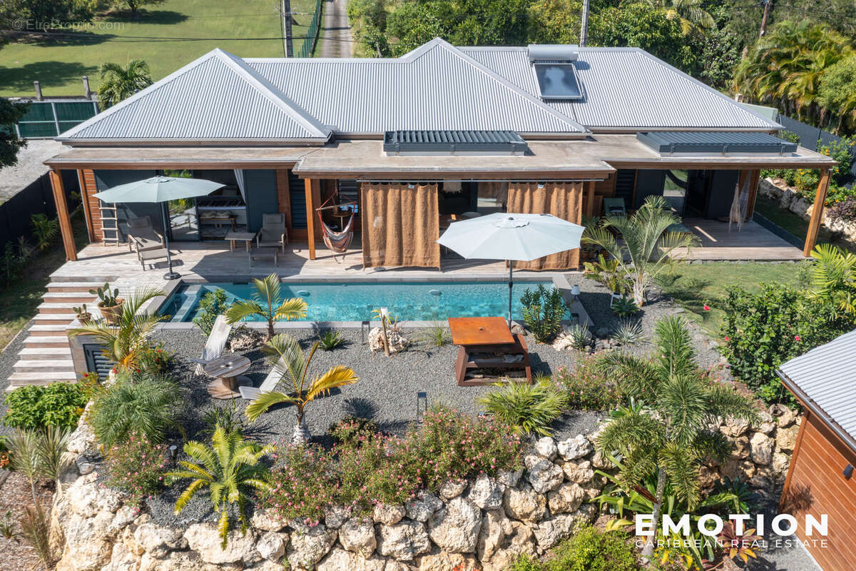 Maison à SAINT-FRANCOIS