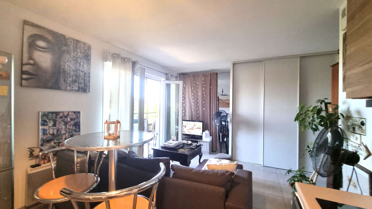 Appartement à CASTELNAU-LE-LEZ