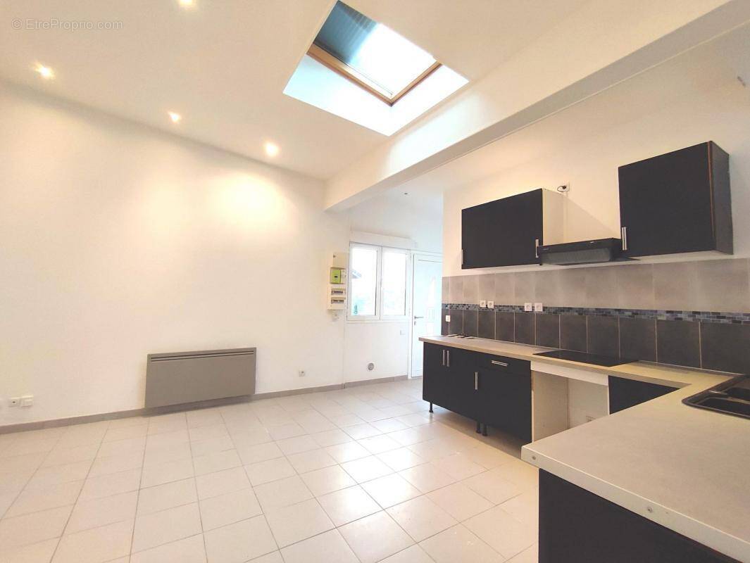 Appartement à MANTES-LA-VILLE