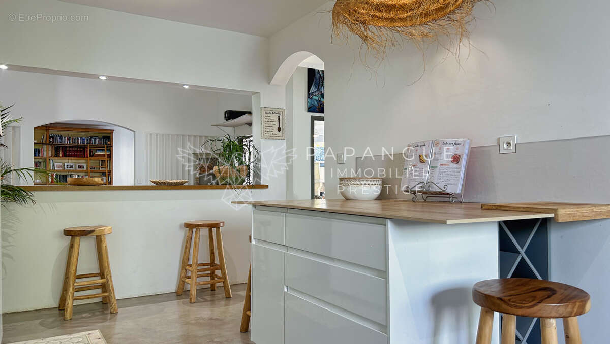 Maison à L&#039;ETANG-SALE