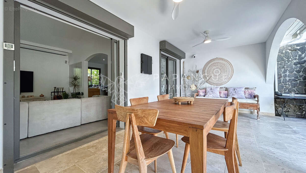 Maison à L&#039;ETANG-SALE