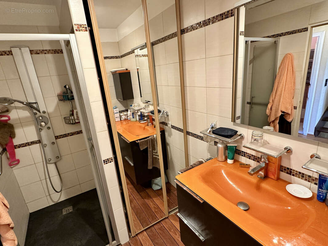 Maison à SAINT-JUERY