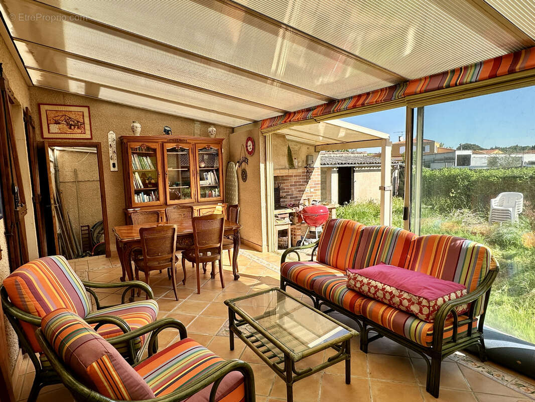 Maison à SAINT-JUERY