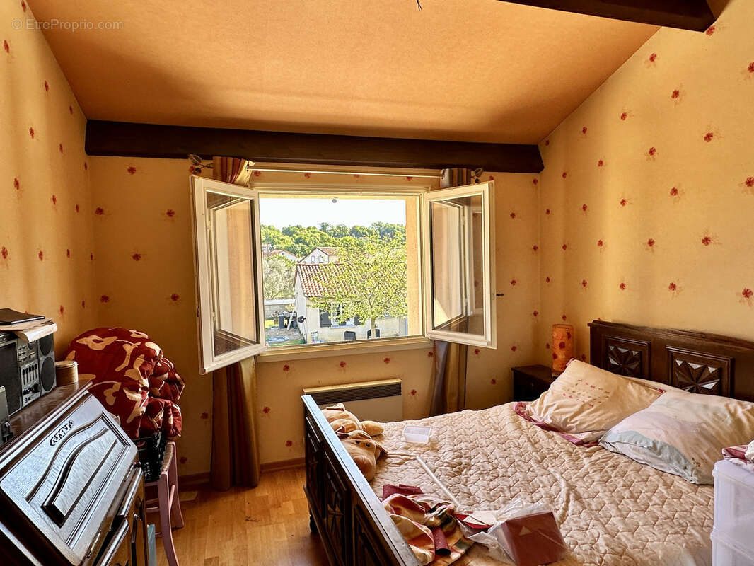 Maison à SAINT-JUERY