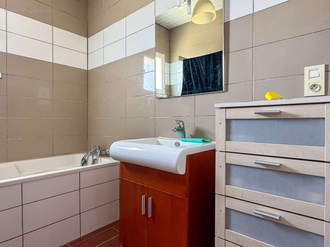 Maison à SAINT-PALAIS-SUR-MER