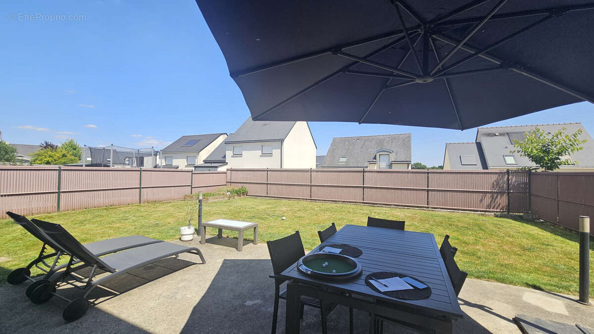 Maison à SAINT-ARMEL