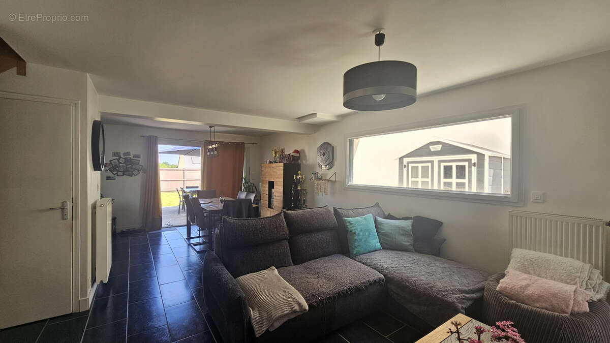 Maison à SAINT-ARMEL