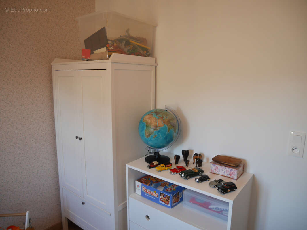 Maison à MONTREUILLON