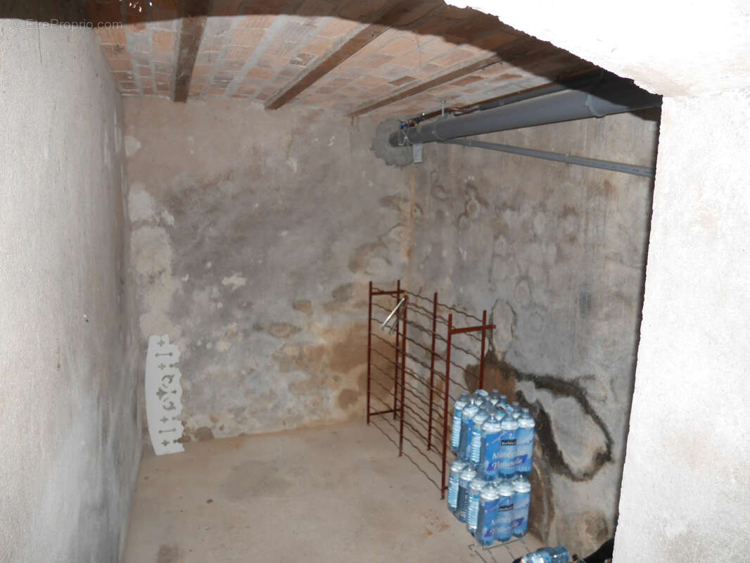 Maison à MONTREUILLON