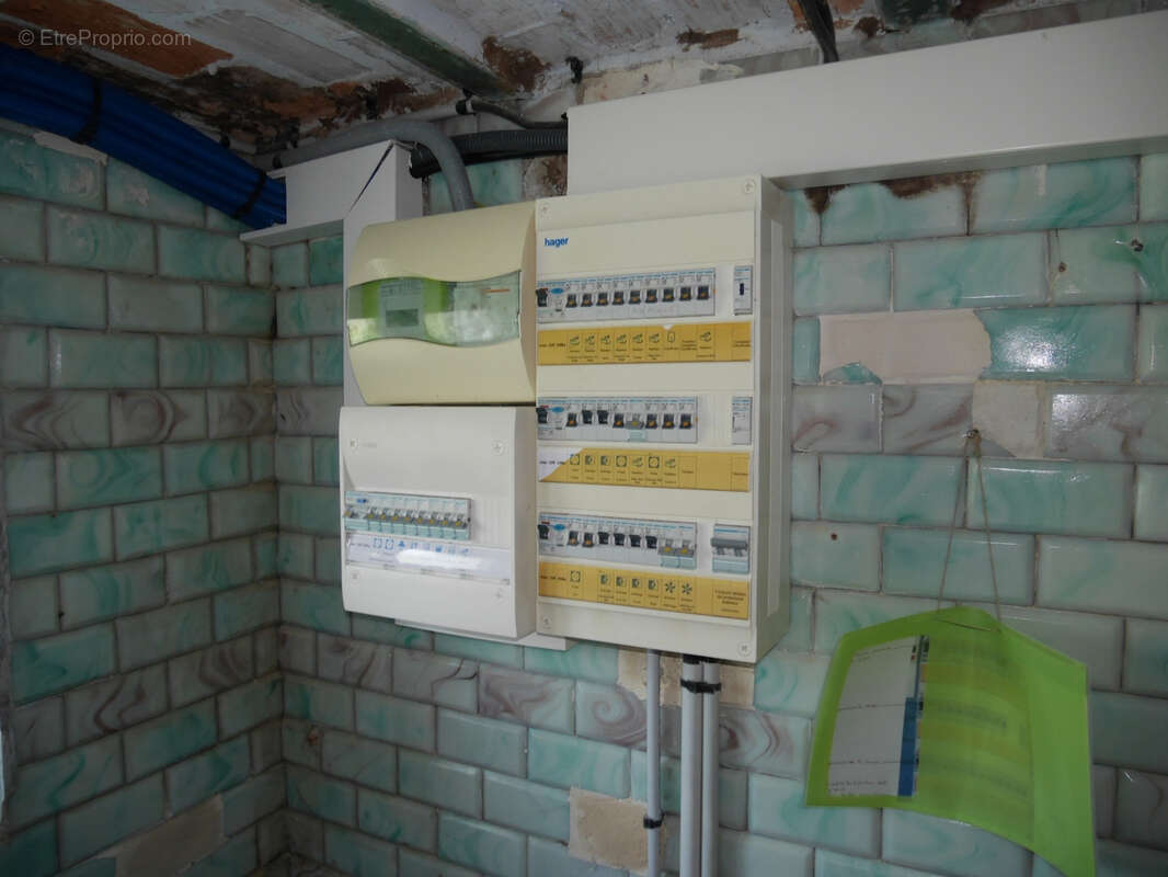 Maison à MONTREUILLON