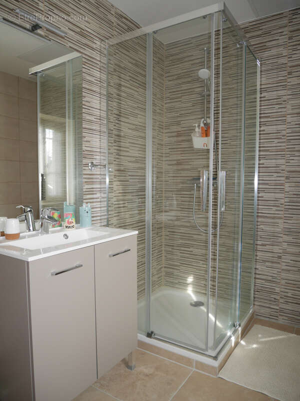 Maison à MONTREUILLON